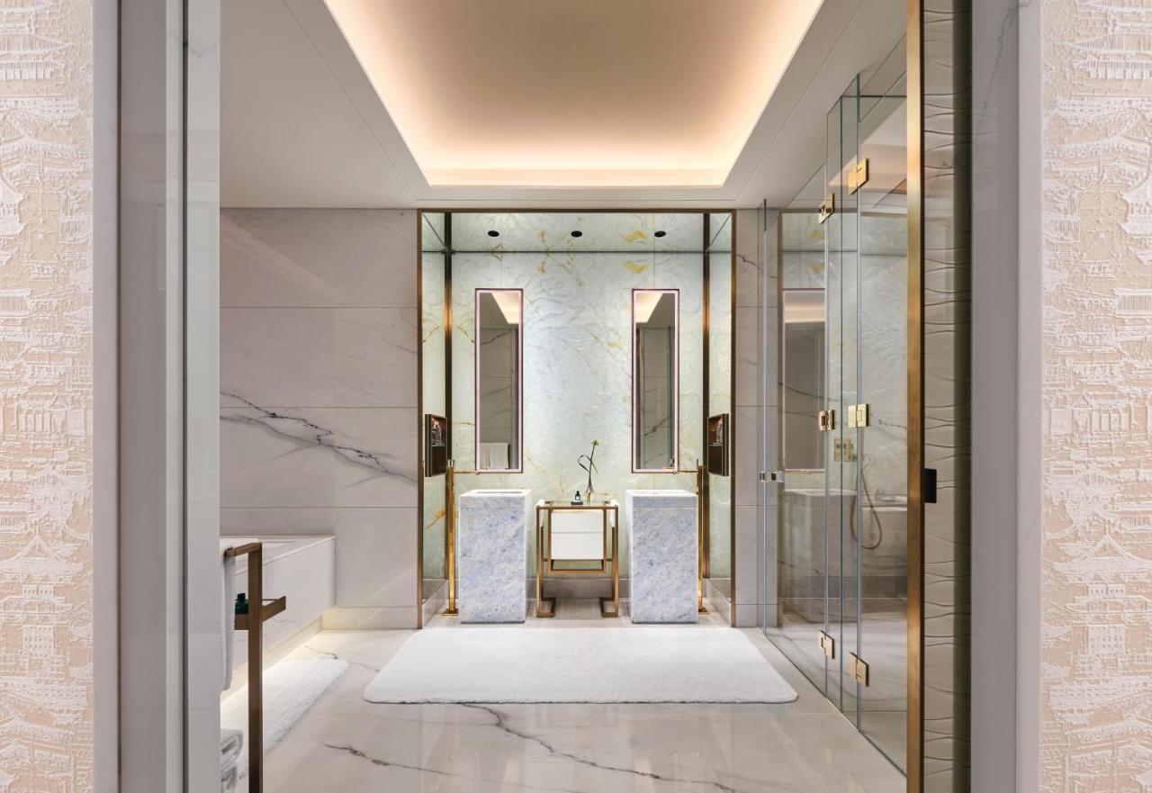 J Hotel, Shanghai Tower - Above All Else, Overlooking The Bund Exterior photo