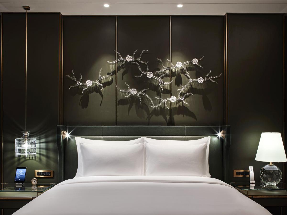 J Hotel, Shanghai Tower - Above All Else, Overlooking The Bund Exterior photo