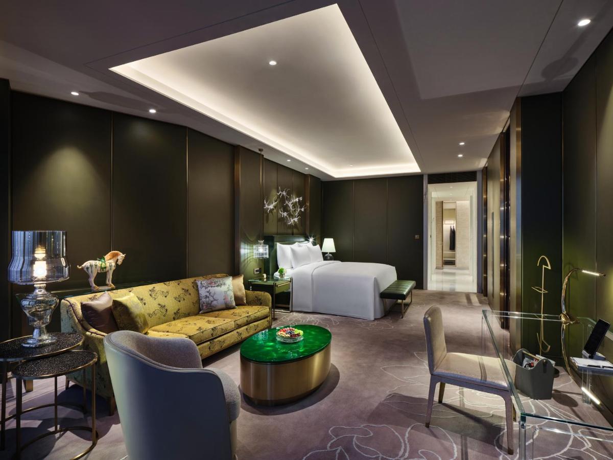 J Hotel, Shanghai Tower - Above All Else, Overlooking The Bund Exterior photo