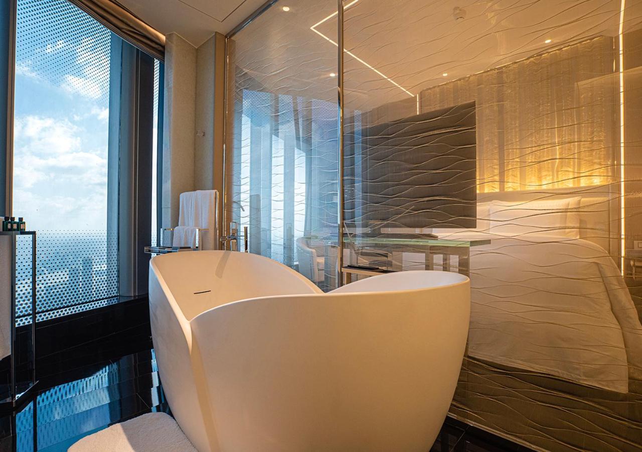 J Hotel, Shanghai Tower - Above All Else, Overlooking The Bund Exterior photo